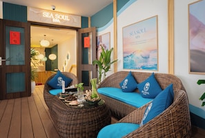 Sauna, hot springs, hot stone massages, manicures and pedicures