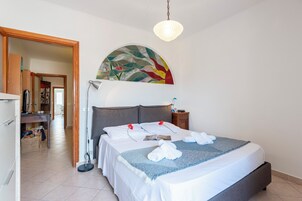 1 habitación y ropa de cama 