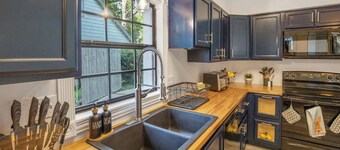 Sunmeadow Manor Retreat