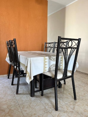 House, 2 Bedrooms, Accessible, Smoking | Interior - Nice House With Air Conditioning And Wifi (Mérida)