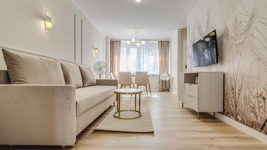 RentPlanet - Apartament Kuźnicza