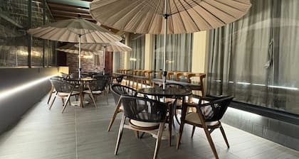 Hotel Govind Regency