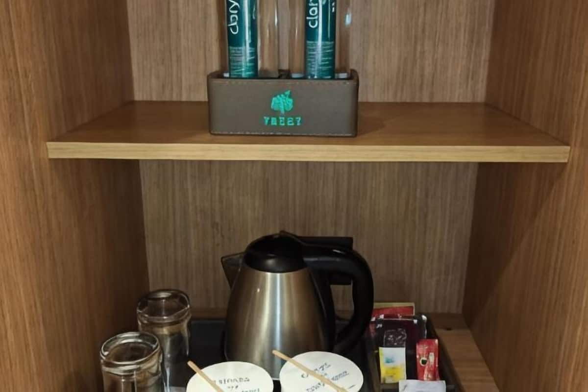 Kaffee und/oder Kaffeemaschine