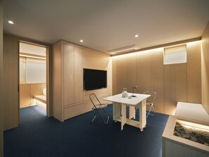 Executive Quadruple Room, 2 Queen Beds, Private Bathroom, Courtyard View | Living area - Dandelion Sinsa Branch 1 (Seoul)