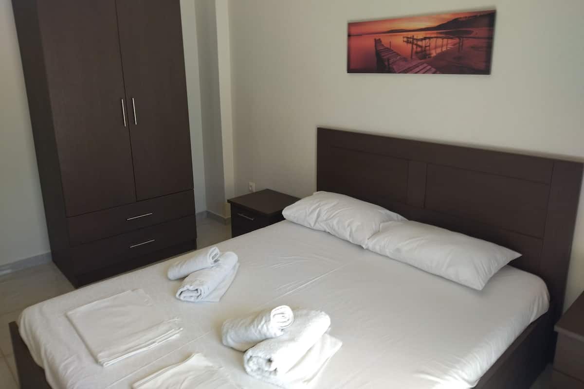 Comfort Apartment, City View | 1 bedroom, free WiFi, bed sheets
