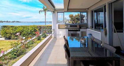 Waterfront Oasis - Panoramic Views | Infinity Pool