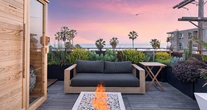 Venice View by AvantStay | Walk to Venice Beach | Rooftop, Ice Bath, Luxe Design