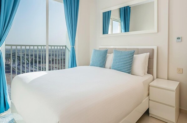 Habitación estándar, no fumadores, bañera | Espacio para trabajar con un portátil y wifi gratis