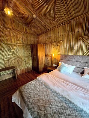 ChaumiĂšre Deluxe, vue sur la montagne | 1 chambre, accĂšs au Wi-Fi (inclus), literie fournie