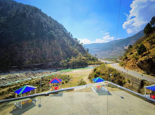 Hotel Hill River View Resort