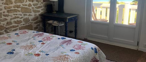 3 camere, ferro/asse da stiro, Wi-Fi gratuito, lenzuola
