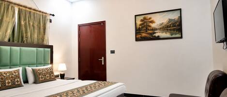 Wifi gratis y ropa de cama