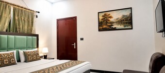Galaxy Family Hotel