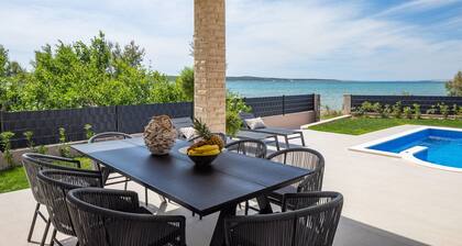Villa Eleni ZadarVillas