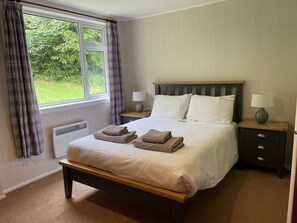 3 soverom, strykejern/-brett, wi-fi (inkludert) og sengetøy