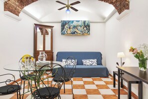 Dining - Campitelli 9 - Loft in Ancient Rome (Roma)