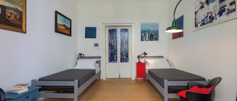 Individuelt design, individuel indretning, skrivebord