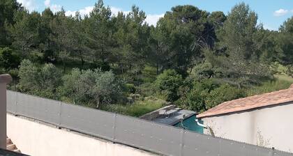 Maison Individuelle Dans la Garrigue à 5 Minutes de Nîmes