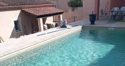 Maison Individuelle Dans la Garrigue à 5 Minutes de Nîmes