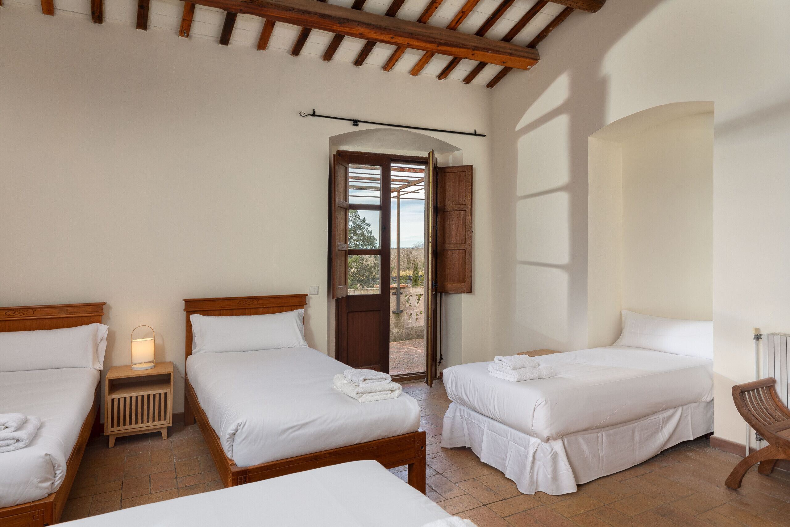 12 slaapkamers, gratis wifi, beddengoed