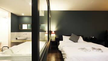 Deluxe Double Room | Down comforters, blackout drapes, free WiFi, bed sheets