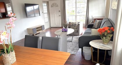 Cozy 4 bedroom in Fremont with free Parking & WiFI & Great location