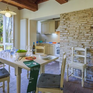 Villa | 10 bedrooms - Villa Romana 20 Emma Villas (Colli al Metauro)