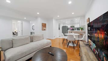 TV, fireplace, offices