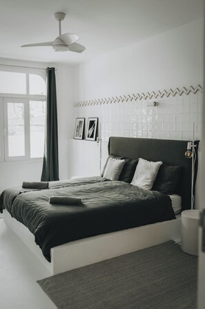 3 quartos, ferros/tábuas de passar roupa, Wi-Fi de cortesia