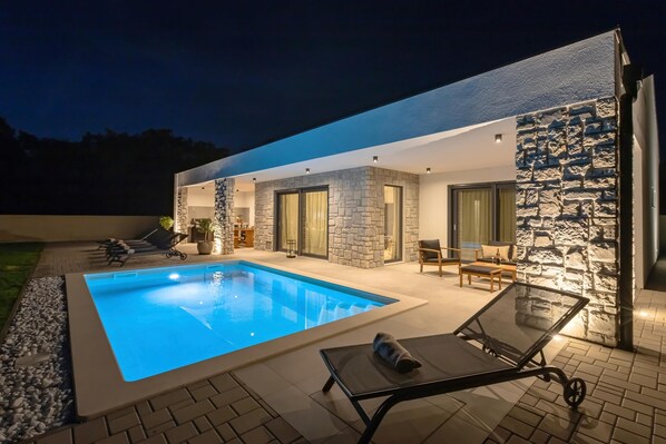 Terrace/patio - Villa Linda - 8 Personen, 3 Schlafzimmer, 3 Badezimmer, Grill, Privater Pool (Bibali)