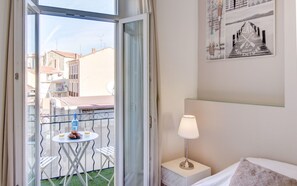 1 bedroom, iron/ironing board, free WiFi