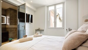 Unclassified image, 5 of 26, button - Apartment in Cannes with 3 bedrooms sleeps 6 (Cannes)