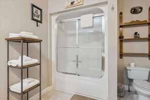 Uklassifisert bilde, 4 av 50, knapp