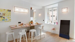 Unclassified image, 3 of 23, button - Apartment in Cannes with 2 bedrooms sleeps 6 (Cannes)
