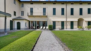 Exterior - Villa Bel Faggio Apartment, Modern And Stylish 1 Br Apartment With Garden By Halldis (Menaggio)