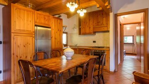 Dining - Ski&bike In The Sunny Valley By Halldis (Barzio)
