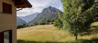Ski&bike In The Sunny Valley By Halldis