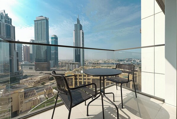 Balcony view - Stayis- 1 BR Spacious & Luxury Apartment (Dubai)