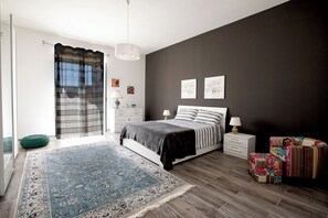 Apartamento | 1 dormitorio, tabla de planchar con plancha, wifi gratis y ropa de cama