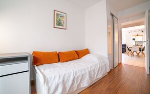 2 Schlafzimmer, Bügeleisen/Bügelbrett, kostenloses WLAN