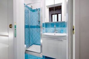 シャワー、ヘアドライヤー