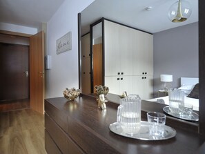 1 bedroom, iron/ironing board, travel crib, free WiFi