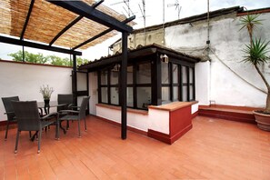 Outdoor dining - Gilda, Lovely 2 Br Flat With Terrace By Halldis (Florence)