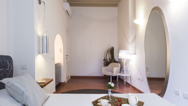 Room - Terme Suite by Halldis (Florence)