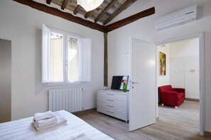 2 Schlafzimmer, Bügeleisen/Bügelbrett, Reisekinderbett, kostenloses WLAN