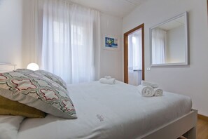 1 Schlafzimmer, Bügeleisen/Bügelbrett, Reisekinderbett, kostenloses WLAN