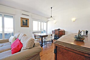Tv, dvd-afspiller