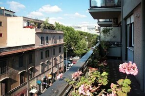 Unclassified image, 5 of 26, button - Giulietti 2250, Bright 3BR With Balcony By Halldis (Rome)