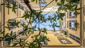 Exterior detail - Lecco, Quite 1 Br Flat By Halldis (Milan)