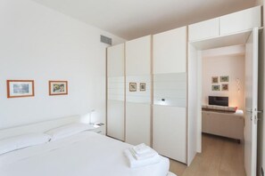 1 Schlafzimmer, Bügeleisen/Bügelbrett, Reisekinderbett, kostenloses WLAN